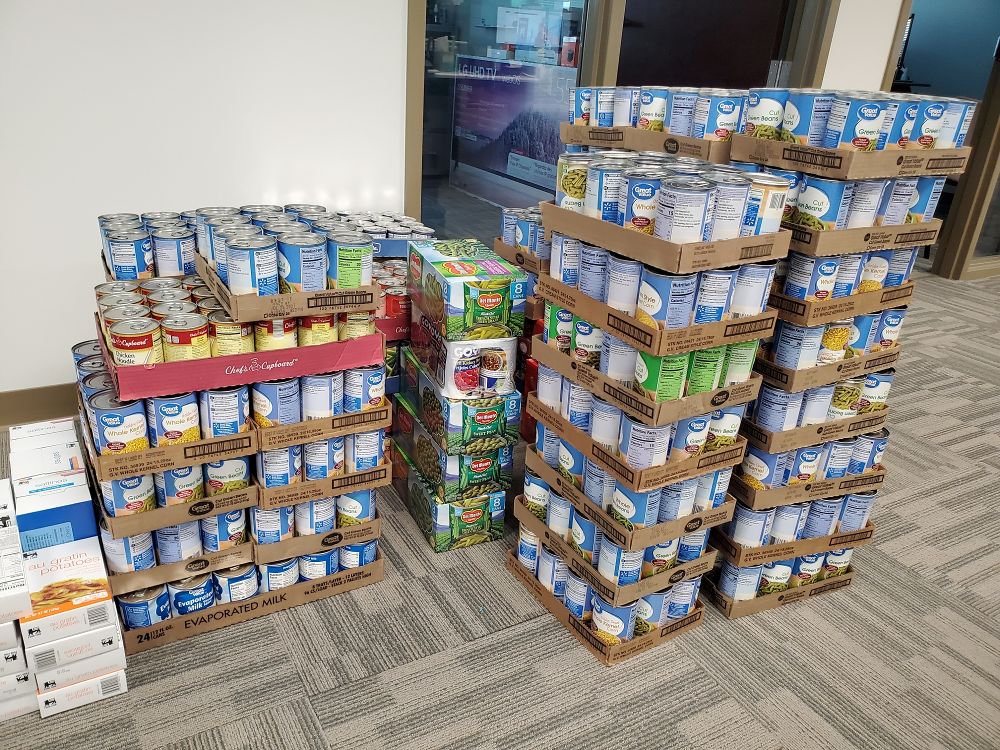 Cardinal Financial Company photo of: Giving back to our communities is important to us. Check out the Charlotte office coming through in the clutch for our annual Thanksgiving food drive!