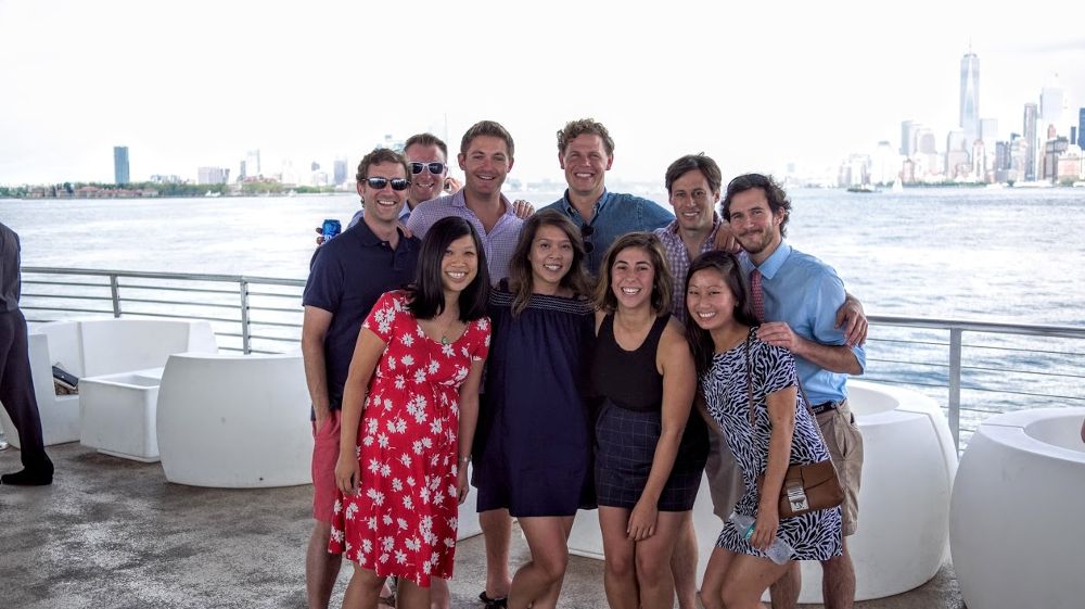 Turn-Foto von: Turn's New York office enjoyed a cruise for its annual summer event.