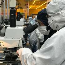 STMicroelectronics photo of: Our employees at work