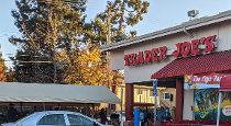 Trader Joe's photo of: Trader Joe's at few paces to the east of Menlo Park dentist Scott Hoffman DDS