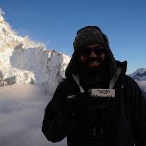 Foto de Novigo de Novigo Truck @ Mount Everest Base Camp, 19,000 ft. Altitude