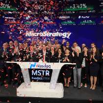 MicroStrategy photo of: Our Executive team ringing the bell at the Nasdaq